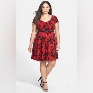 City Chic - Red Flock Holiday Stretch Fit & Flare Dress with Keyhole Back